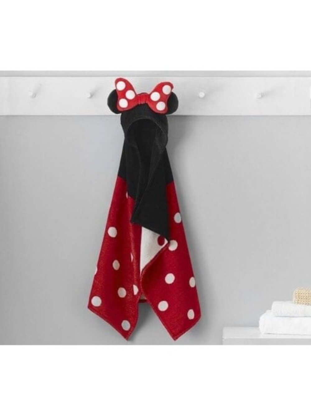 Pottery Barn Kids Disney Minnie Mouse Baby Hooded Towel